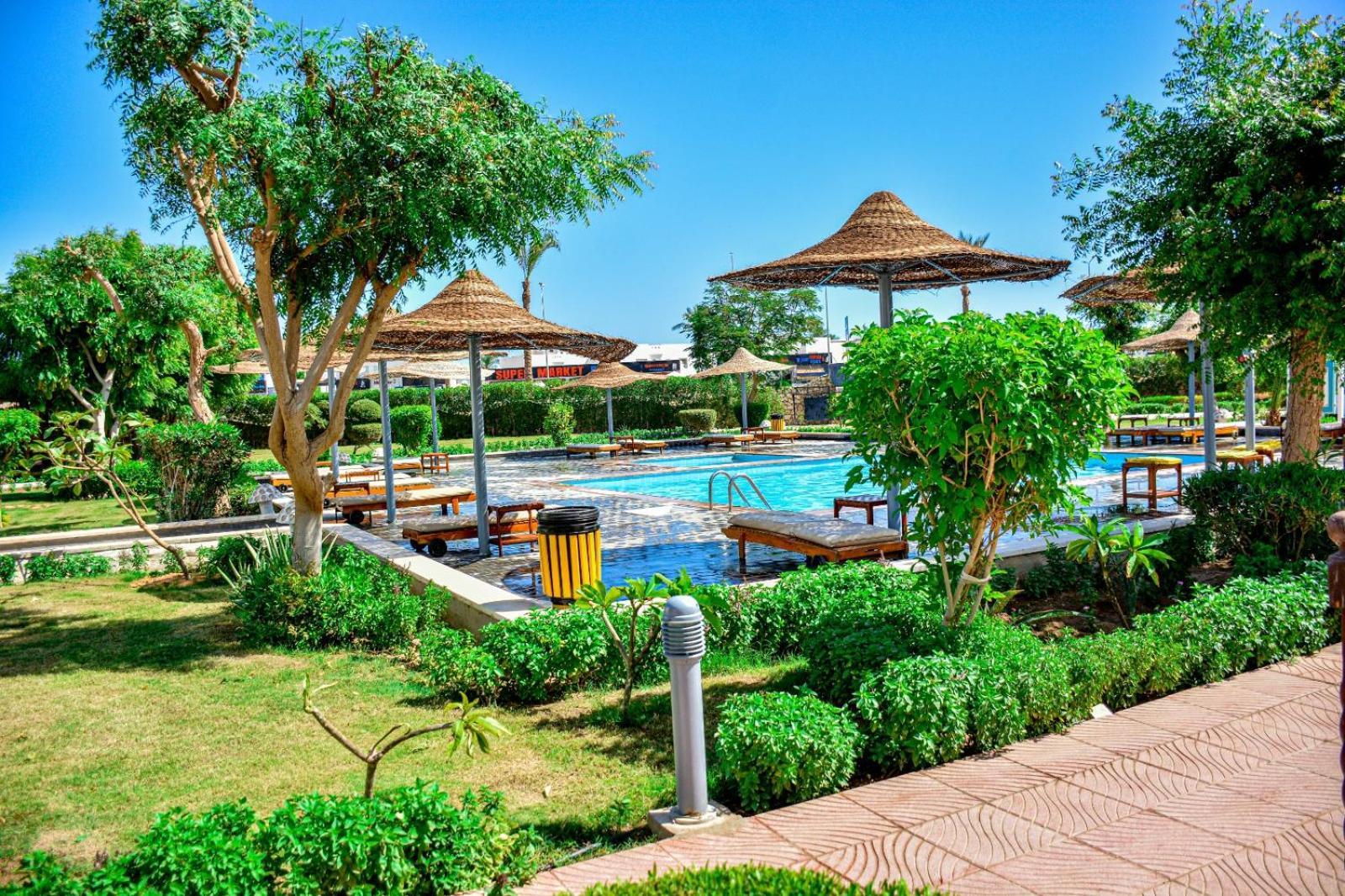 Desert View Курортный комплекс 3*